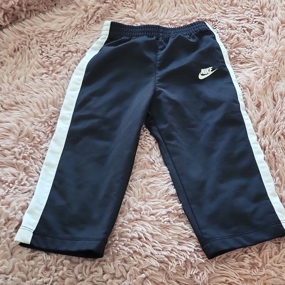Nike Joggers- 18 Months - Picture 1 of 1